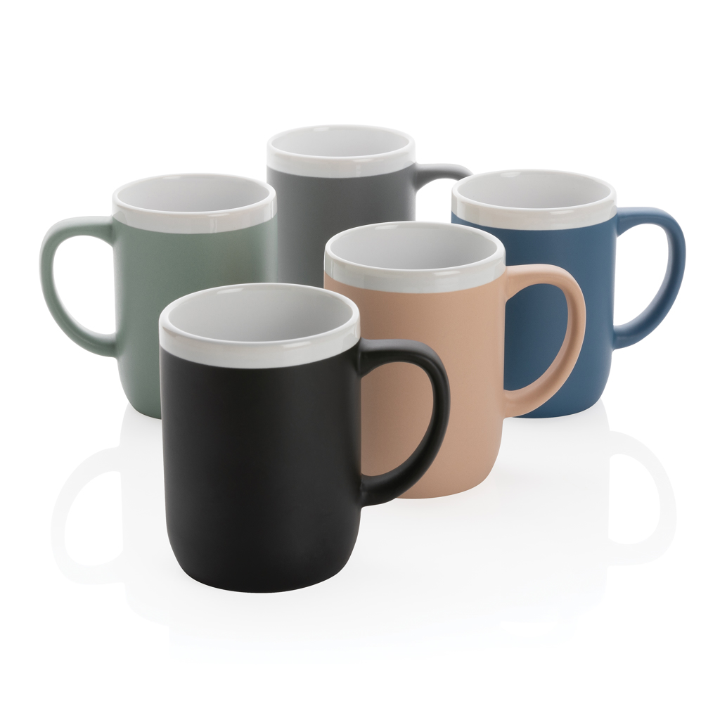 Keramiktasse mit weißem Rand, 300ml