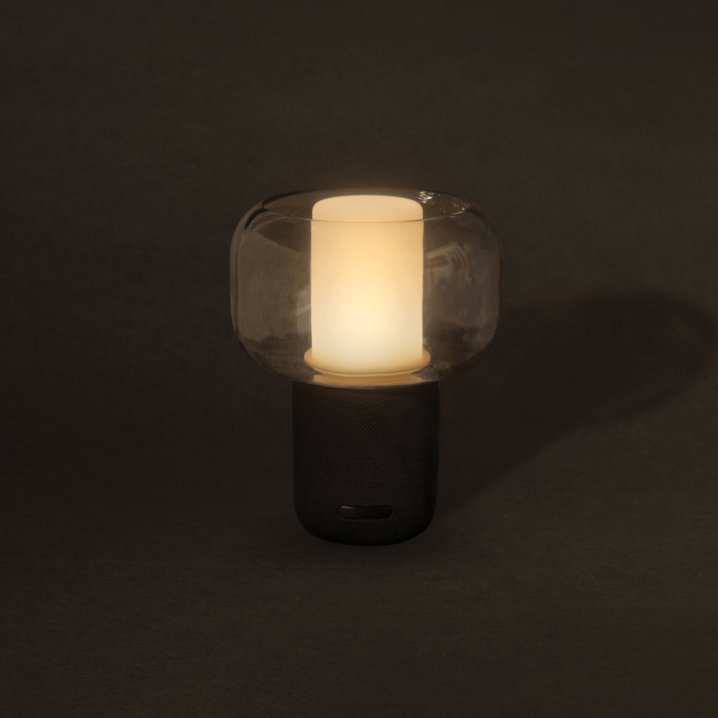 Lux 10W Lautsprecherlampe aus RCS recyceltem Kunststoff