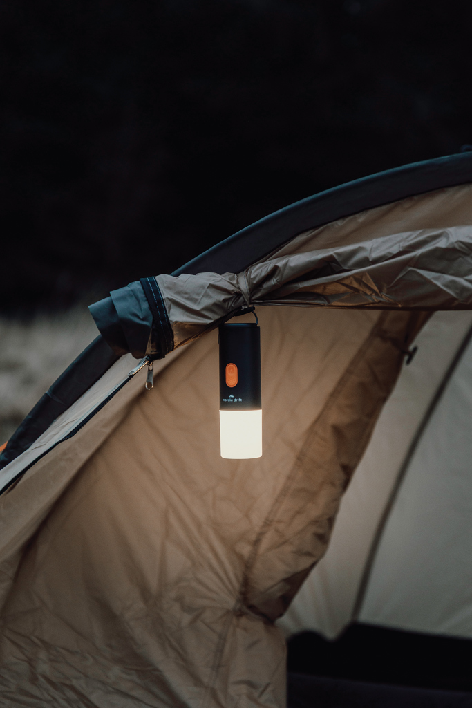 Nordic Drift Titan 2-in-1-Luftpumpe und Campinglampe