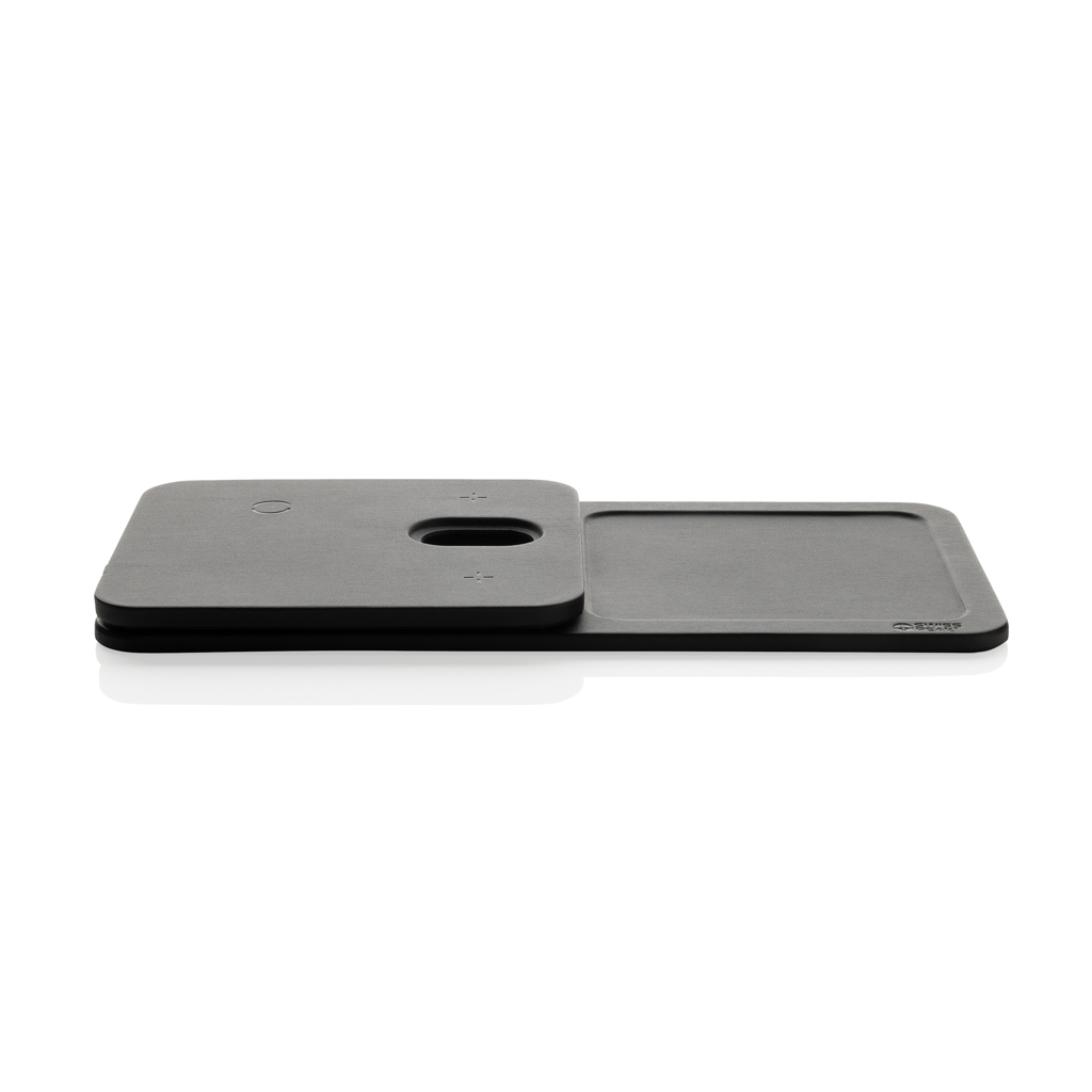 Swiss Peak 3-in-1- Wireless-Charging Desk-Tray aus RCS rPU