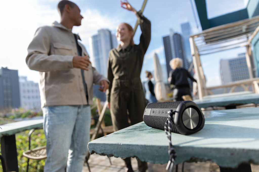 Urban Vitamin Berkeley IPX7 Wireless Lautsprecher