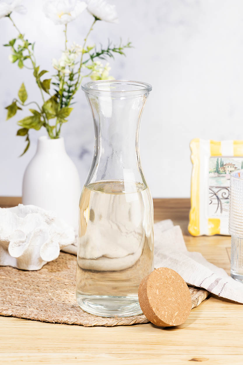 Karaffe aus recyceltem Glas