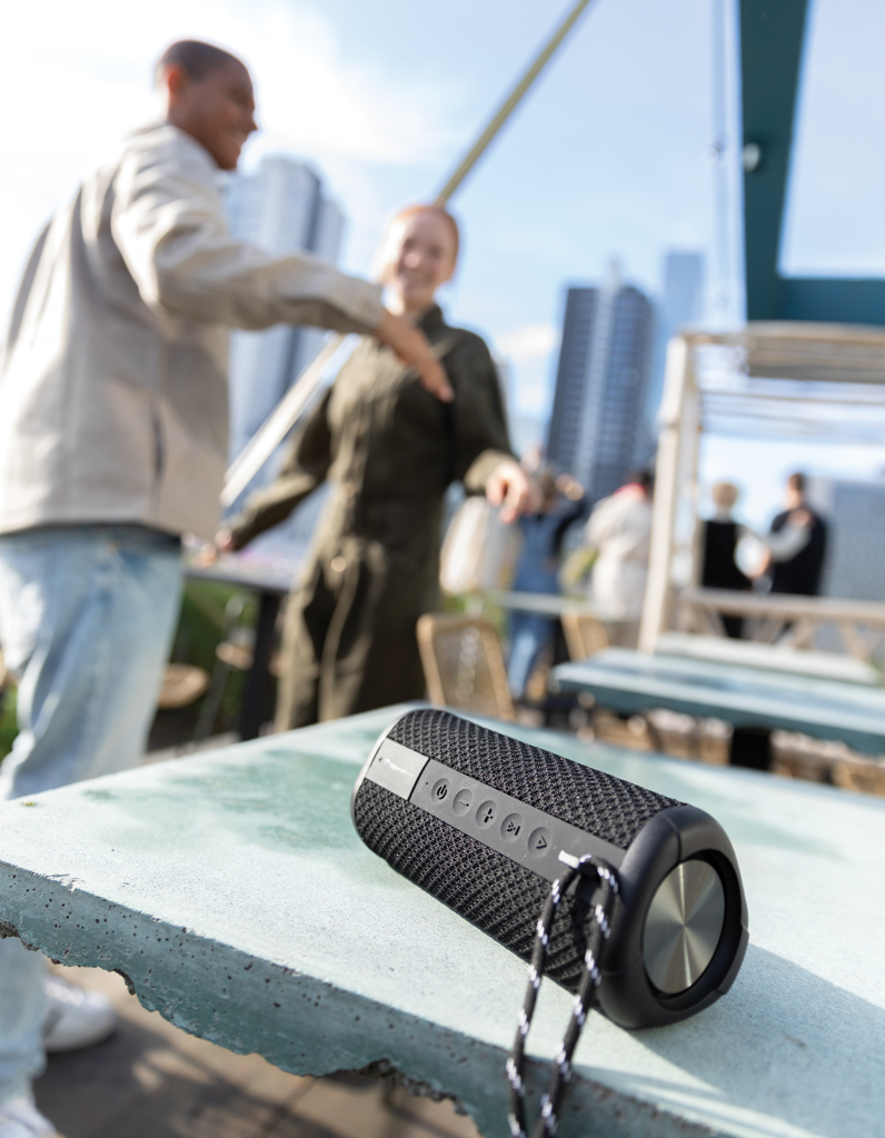 Urban Vitamin Berkeley IPX7 Wireless Lautsprecher