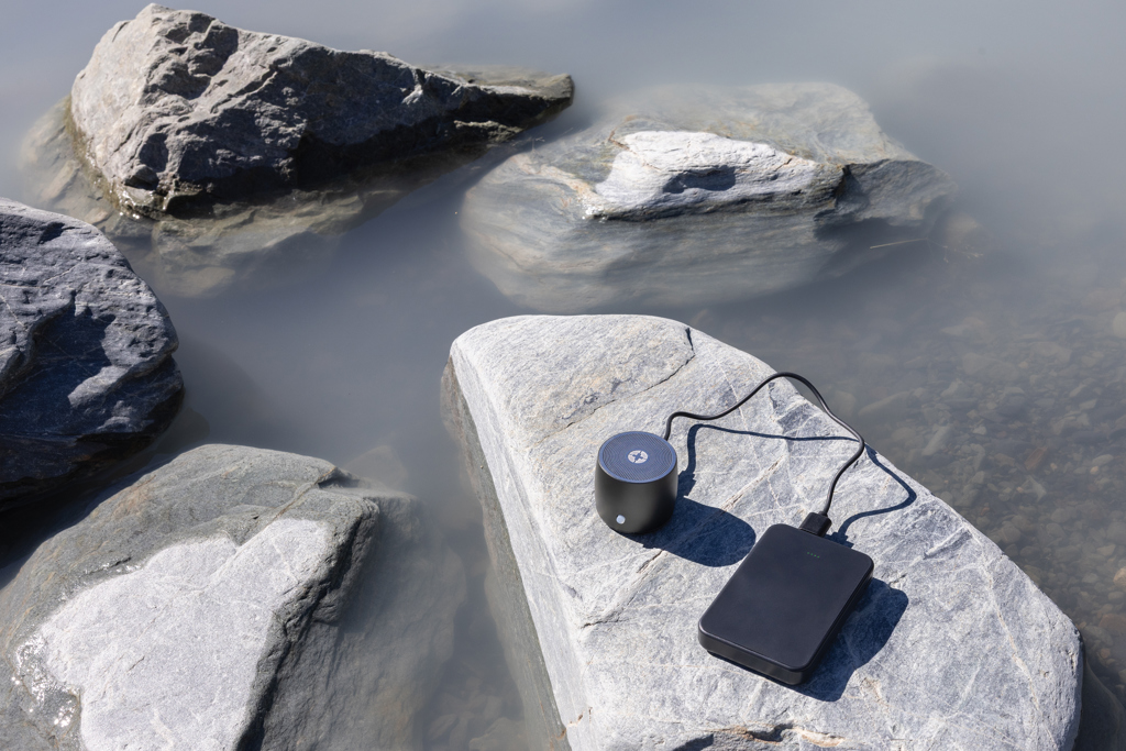Boostcore 5.000mAh Powerbank aus RCS rec. Kunststoff