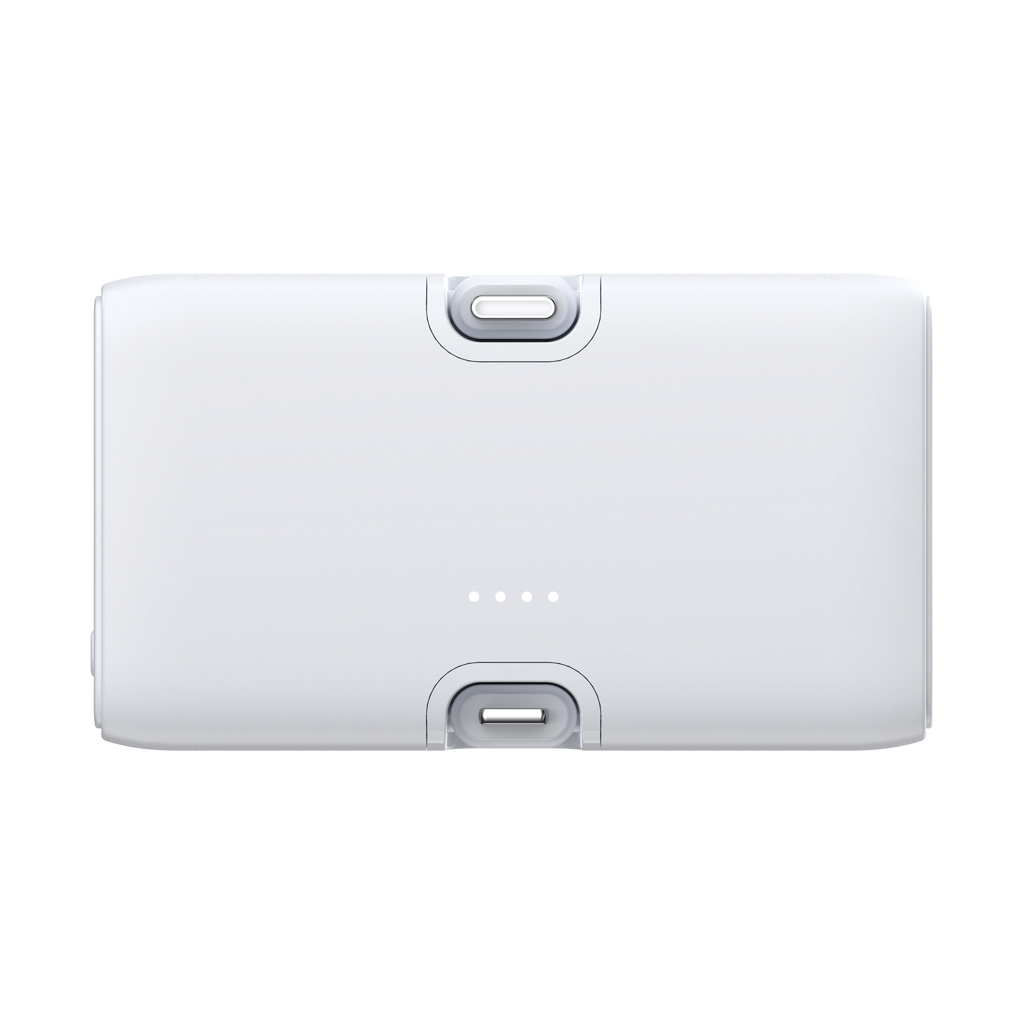 Urban Vitamin Los Angeles 20W Powerbank aus RCS rec. Plastik