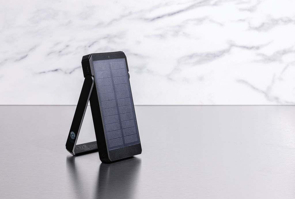 Skywave 10000mAh Solarpowerbank aus RCS recycelt. Kunststoff