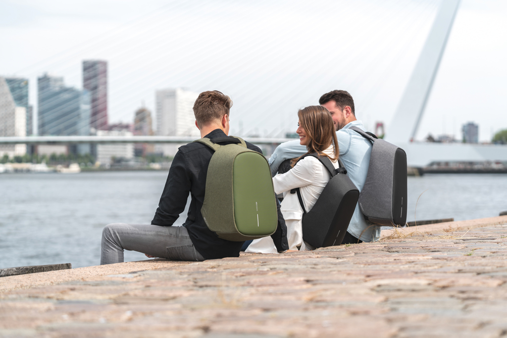 Bobby Hero Regular Anti-Diebstahl-Rucksack