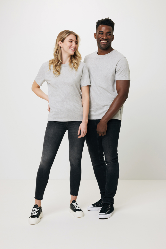 IQONIQ Manuel ungefärbtes T-Shirt aus recycelter Baumwolle