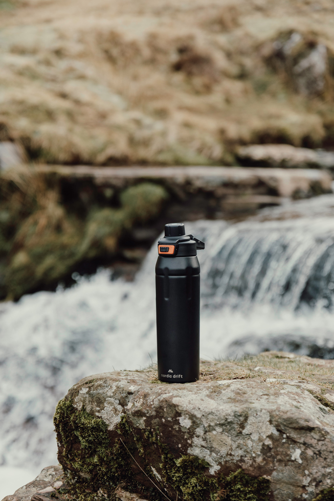 Nordic Drift Trail isolierte verschließbare RCS Sportflasche