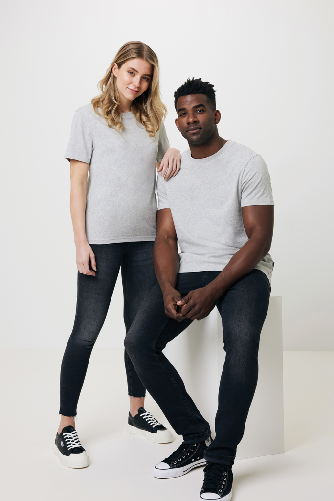 IQONIQ Manuel ungefärbtes T-Shirt aus recycelter Baumwolle