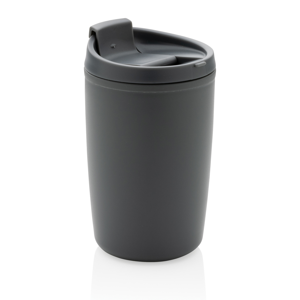 GRS recycelter PP-Becher mit Flip-Deckel