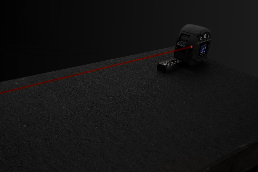 Gear X 5m Maßband mit 30m Laser