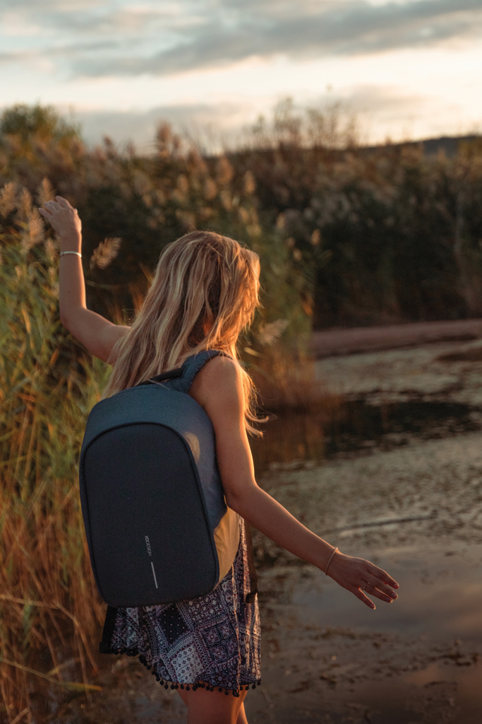 Bobby Hero Regular Anti-Diebstahl-Rucksack