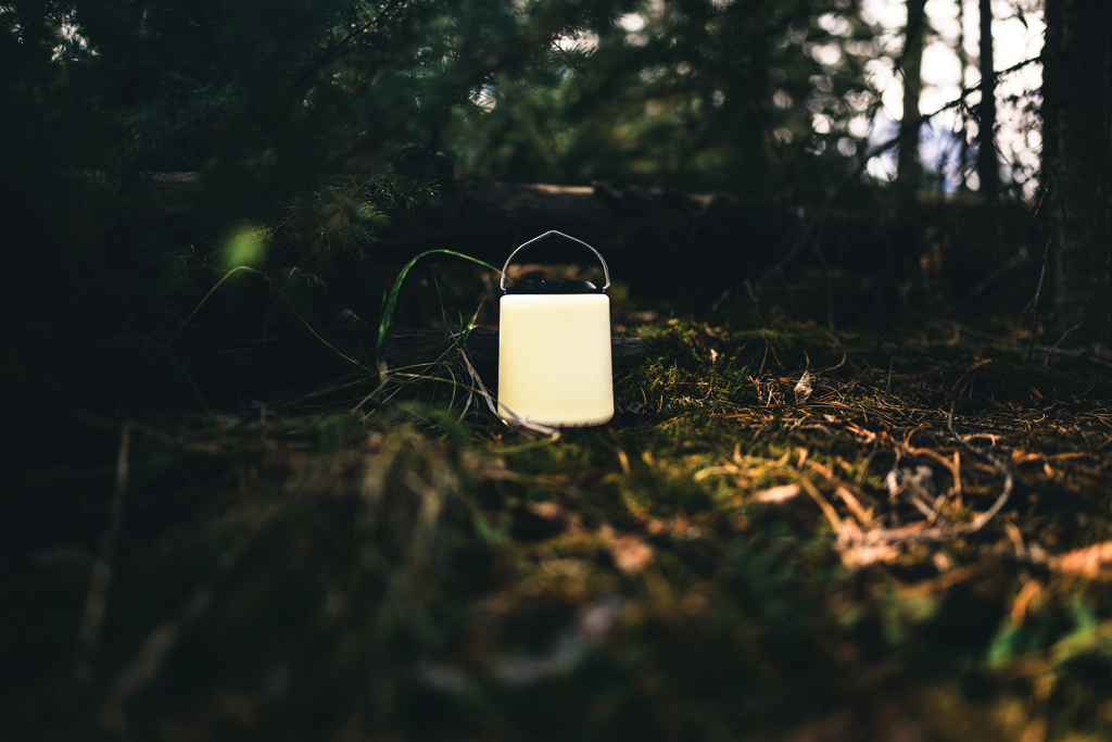 Limio tragbare wiederaufladbare Tischlampe aus RCS rec. ABS