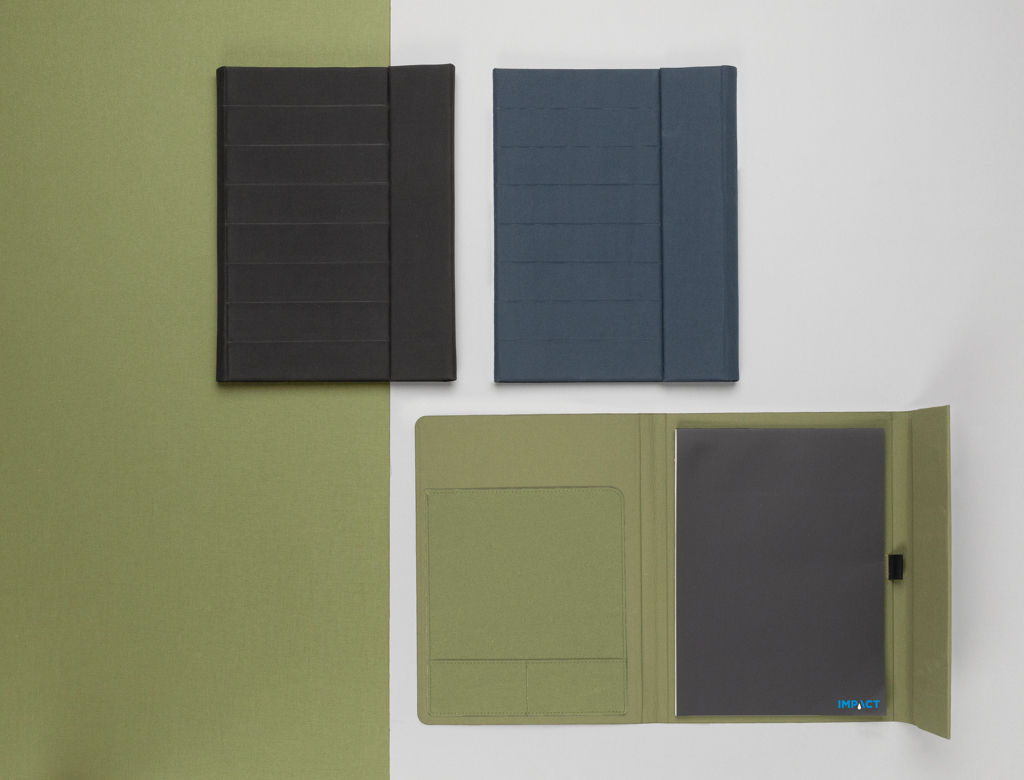 Impact Aware™ A4 Portfolio mit Magnetverschluss