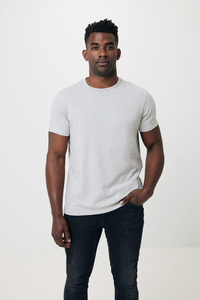 IQONIQ Manuel ungefärbtes T-Shirt aus recycelter Baumwolle