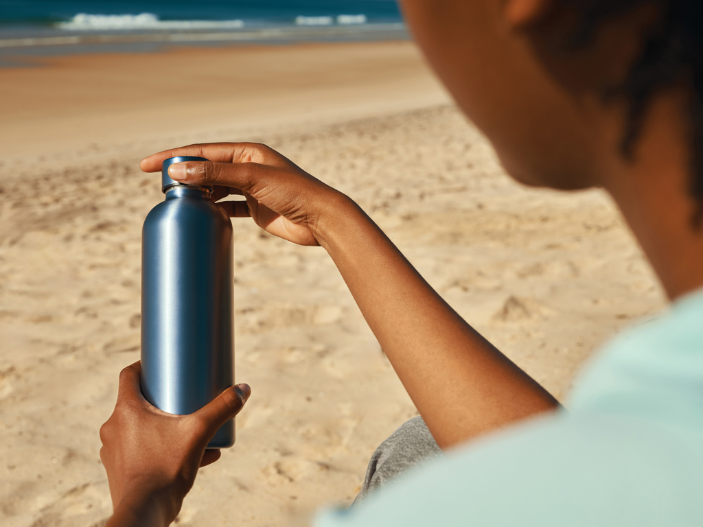 Impact Vakuumflasche aus RCS recyceltem Stainless-Steel