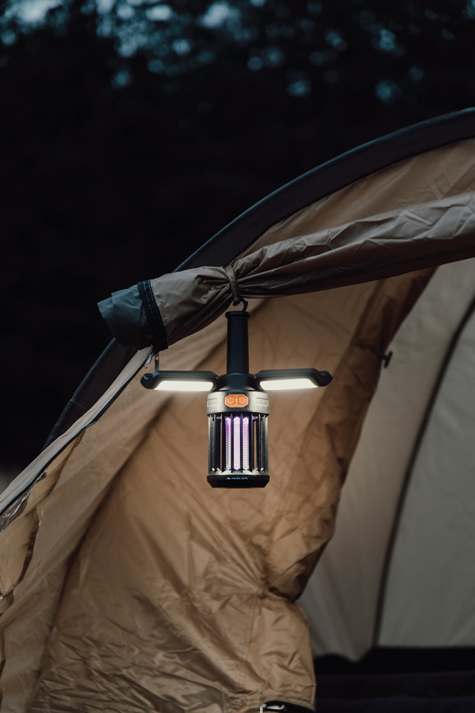 Nordic Drift Titan tragbare Campinglampe mit Mückenschutz
