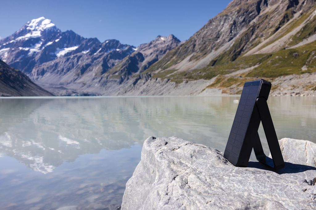 Skywave 10000mAh Solarpowerbank aus RCS recycelt. Kunststoff