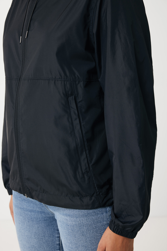 IQONIQ Logan Lightweight Jacke aus recyceltem Polyester