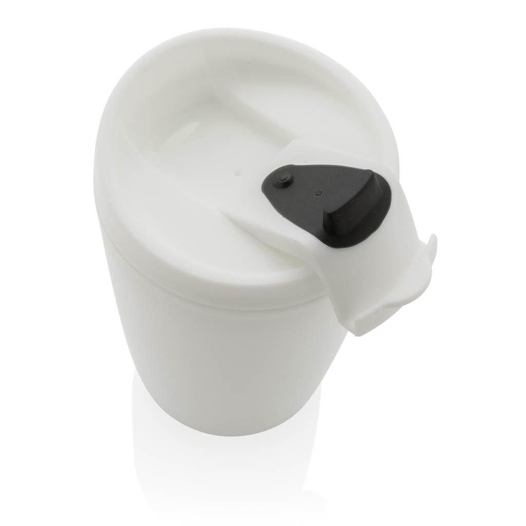GRS recycelter PP-Becher mit Flip-Deckel