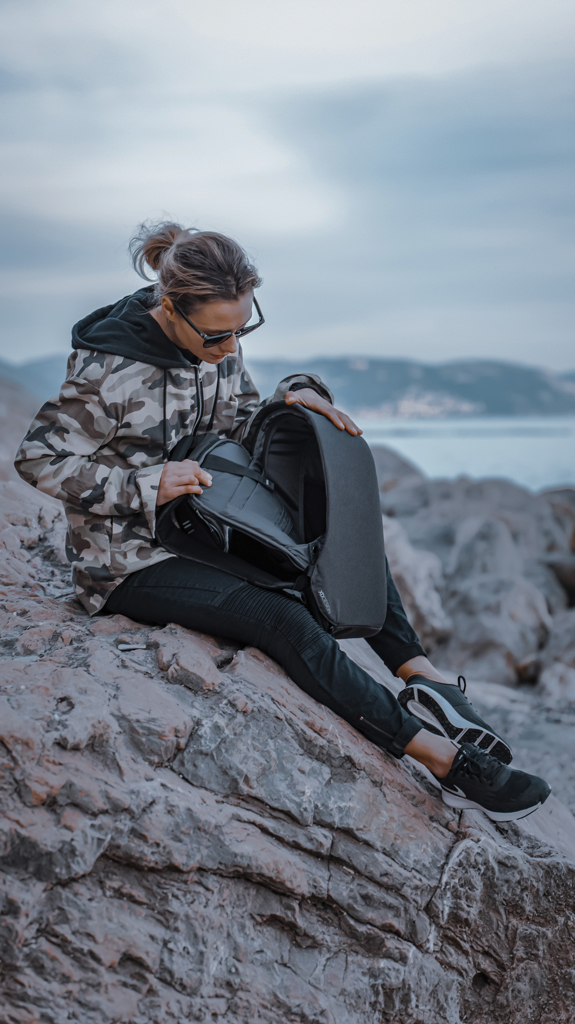 Bobby Hero Regular Anti-Diebstahl-Rucksack